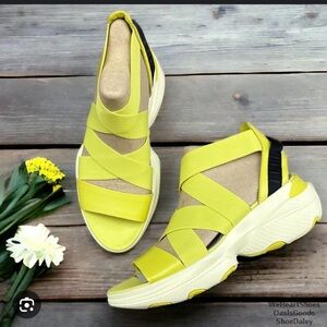 Sorel Women's Yellow Sandals